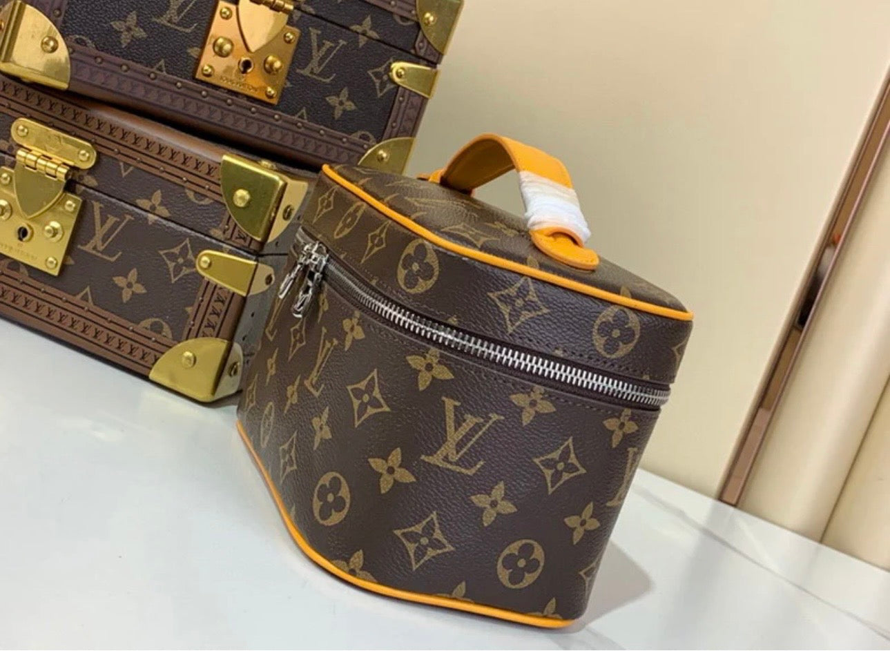 LV NICE MINI