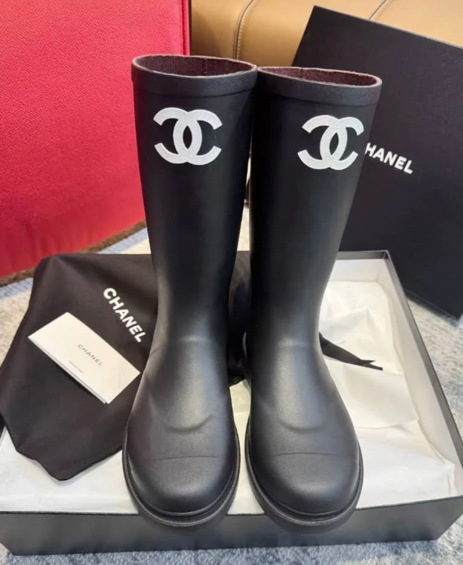 BLACK CC RAIN BOOTS
